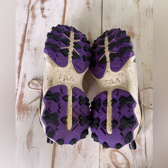 FILA Oakmont TR sneakers hiking running retro style sz 7.5 womens EUC streetwear - Picture 7 of 8